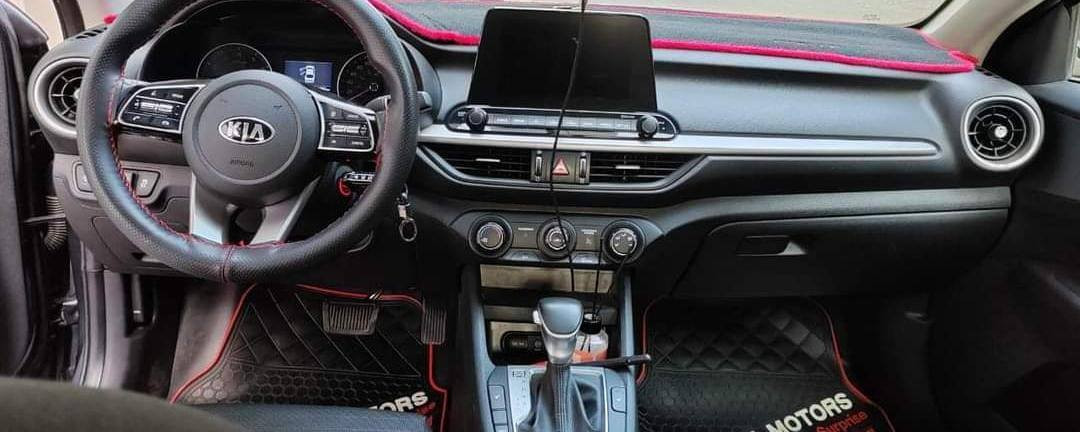 كيا فورتي موديل 2021
السيارة نظيفةةةة جدا مال جناي عليها منظومة غاز 
السيارة ماشية 37 
السيارة وارد كندي تشغيل عن بعد بلادي حادثها بنيد وجاملغ بدون ايرباك ونفسهن معدلات وبس الدعامية مبدلة 

اما هنا بالعراق صارت ضربة بالباب ترجع بارد

السيارة رايدها 157$ 

للتواصل
***********
***********
