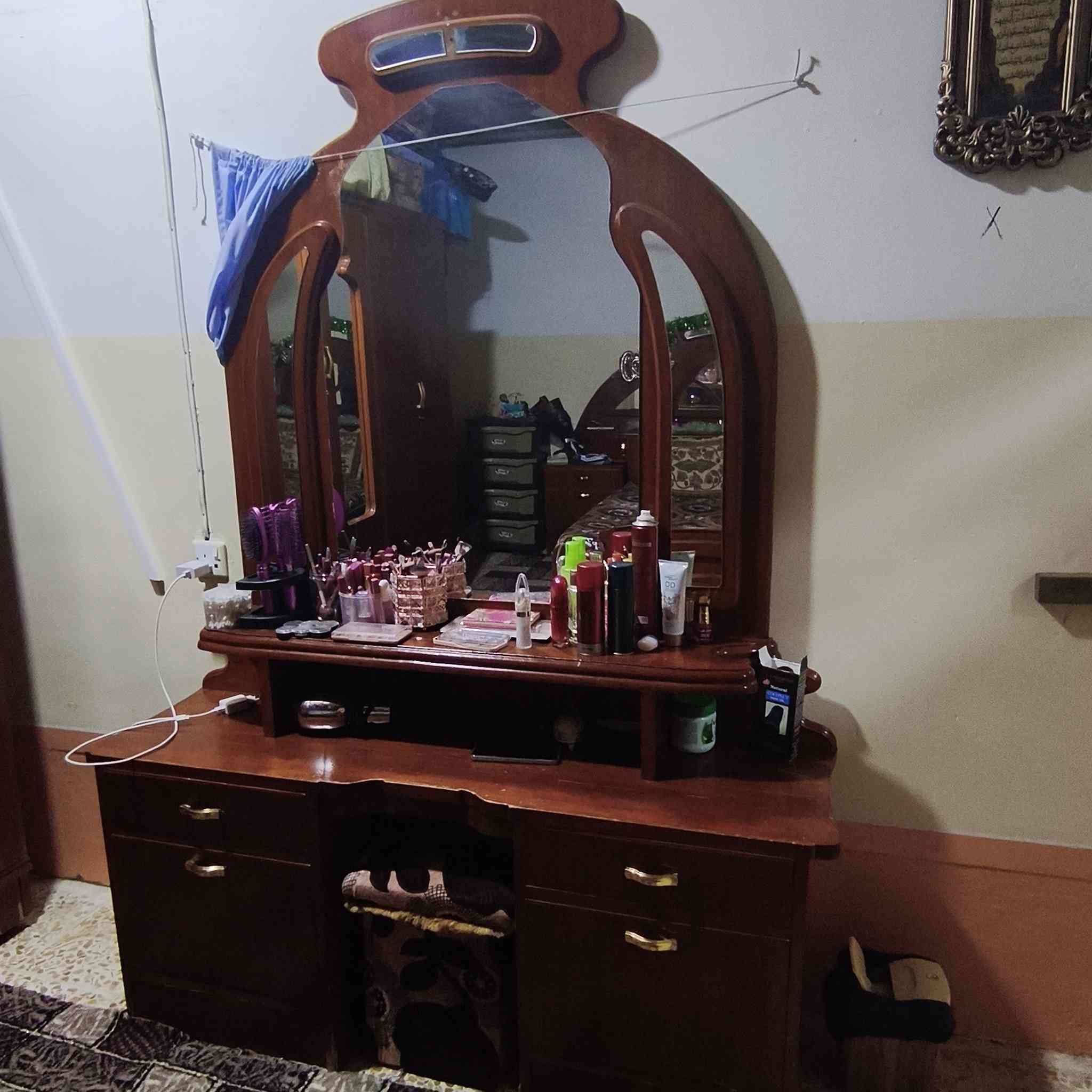 غرفه نوم للبيع مستعمل
***********
