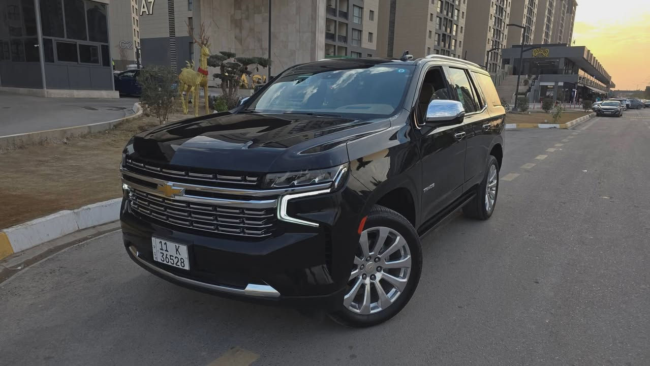 شيفروليه تاهو – Chevrolet Tahoe Premierموديل 2023 | وارد خليجي – شركة المنصور
🌍 المدينة - بغداد – 

---------------------------  

المواصفات
 : فول برايمر فول مواصفات 

🔹 المحرك: 5.3 لتر – V8 (8 سلندر)

:فئة Premier الأعلى

:قير أوتوماتيك 10 سرعات

:كراسي جلد فاخرة كهرباء مع ذاكرة

:تدفئة وتبريد للمقاعد الأمامية

:شاشة لمس كبيرة + عدادات ديجيتال أندرويد أوتو / آبل كار بلاي

:كاميرات 360 درجة

:رادارات ونقاط عمياء

:نظام المحافظة على المسار

:مثبت سرعة ذكي

:فتحة سقف بانوراما

:نظام صوتي فاخر Bose

:تشغيل بصمة ودخول ذكي

:صندوق خلفي كهرباء

:إضاءة LED أمامية وخلفية

:جنوط ألمنيوم 21 إنچ
ماشيه 90 الف كيلو متر 
للتواصل: ***********
سعر 535
