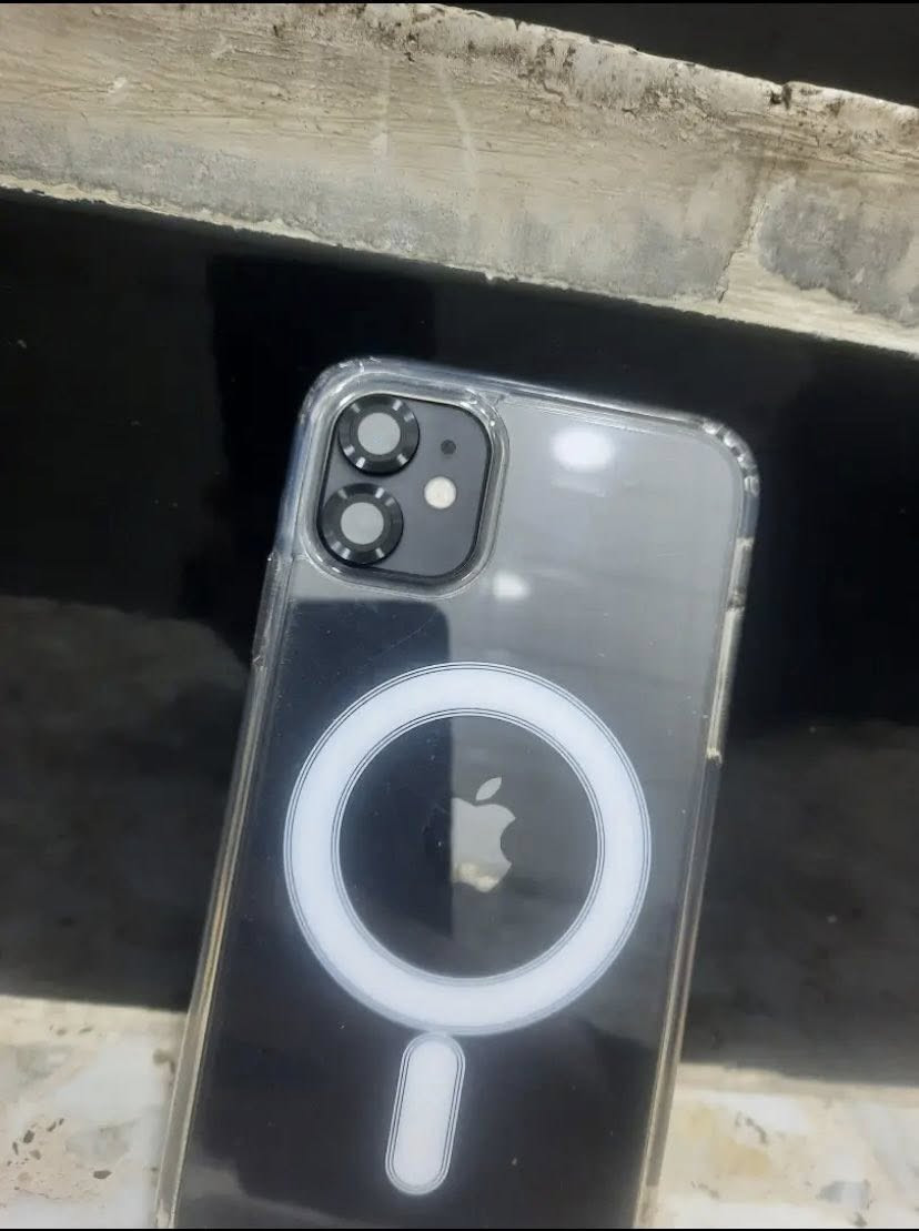 السلام عليكم ايفون 11 عادي للبيع
مبدل بطاريه ومكفول من كلشي بطاريه 100 ذاكره 128 

سيمكارت كامرات صوت فيس ايدي كلشي شغال سعر 220 وبي مجال مكاني بغداد مدينه الصدر


**إذا كنت صاحب هذا الإعلان وتريد حذفه لأي سبب، رجاءا أرسل رسالة إلى الدعم الفني**