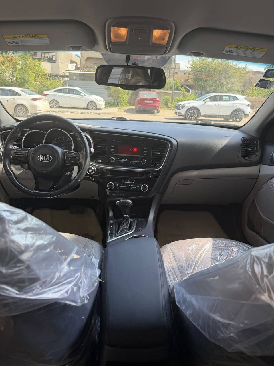 سلام عليكم أوبتما وارد أمريكي للبيع موديل 2015 بيه ٣ قطع صبغ بدون دواخل رقم بغداد بسمي السياره جاهزه السعر 115 بيه مجال مكان بغداد العامريه ***********
