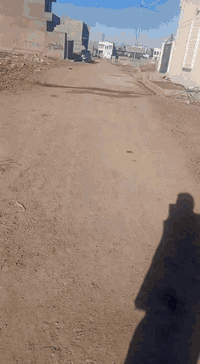 قطعه للبيع في موقع  حي بدر 
فرع مول حسين 7فرع 
 على مساحة 200م
✅  سعرها 33,بيها مجال
✅ جميع الخدمات متوفرة (كهرباء، ماء، شوارع راس فرع )
✅ سند طابو اسود 
⭕️للاستفسار
⭕️ ***********
