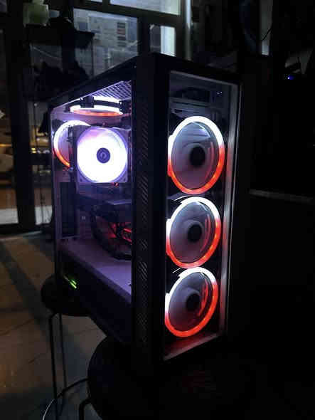 السلام عليكم
للبيع كيس فقط
مواصفات

Ryzen 5 5500
Gigabyte B450M gaming
RTX2060 12g
RAM 16g 8x2 3600mhz
SSD 512g
Power supply 650w
DeepCool MATREXX 55
التجميعه نظيفة جداً وموجود عندي فيدوهات لل تست مال كارت
السعر 550 وبيه مجال قليل
توصيل ماعندي اذا تحب تجي تفحص اني موجود
للتواصل
***********
