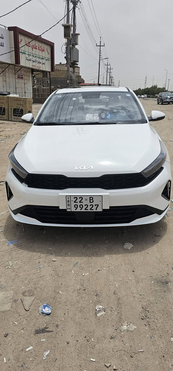 سيارة k3
مديل ٢٠٢٢
محرك تيربو١٥٠٠
فول مواصافات تربيد خلفي مامي تنته 
بيها طخة بالباب الخلفي
والدعامية الخلفية مثل ما موضحة بالصور
ماشية ٧٦الف قابل للزيادة
رقم اربيل وكالة  السنويه تنتهي ٢٠٢٩
السعر ١٣٠ وبيها مجال
العنوان البصرة_ كرمة علي 
للتواصل 
+964 770 901 9236مكلف بالنشر


**إذا كنت صاحب هذا الإعلان وتريد حذفه لأي سبب، رجاءا أرسل رسالة إلى الدعم الفني**