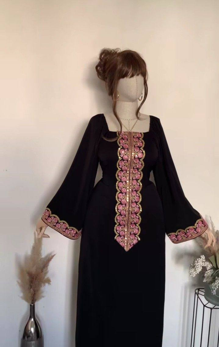 دشاديش انيقه تتخيط حسب ذوقج 👗✂️
بخياطه دقيقه لتكوني دوماً متألقه 🧷
ولمسه رقه تهتم برأيك وذوقك 👗📌
للطلب اي فصال او مودل عاجبك مراسله الصفحه فقط 💌📃✏️
يوجد خدمه توصيل داخل بغداد 5000 وداخل العامريه 2000 فقط


**إذا كنت صاحب هذا الإعلان وتريد حذفه لأي سبب، رجاءا أرسل رسالة إلى الدعم الفني**