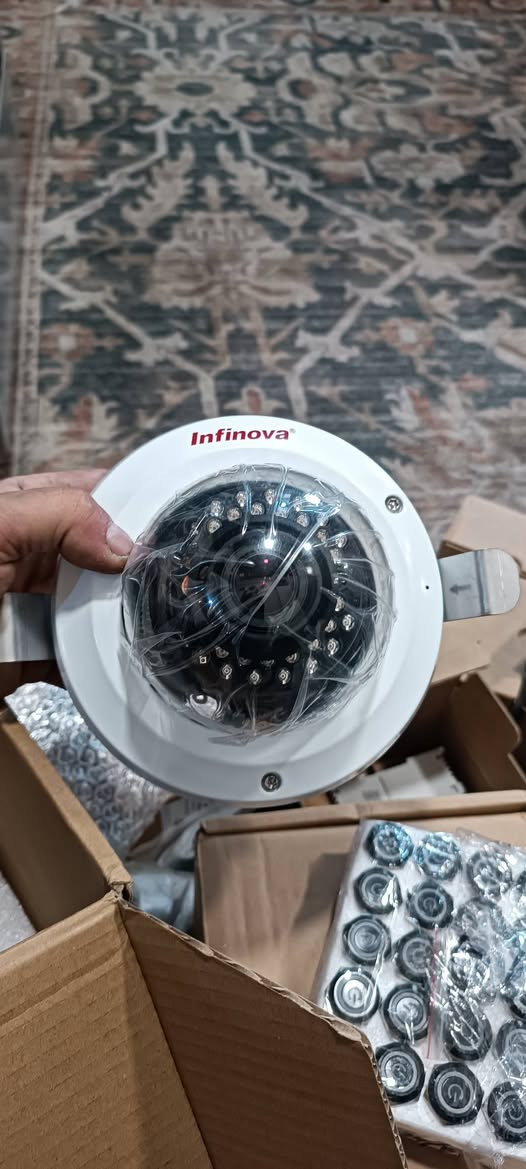 السلام عليكم
عندي من هاي الكاميرا قطعتين منو اتفيده


**إذا كنت صاحب هذا الإعلان وتريد حذفه لأي سبب، رجاءا أرسل رسالة إلى الدعم الفني**