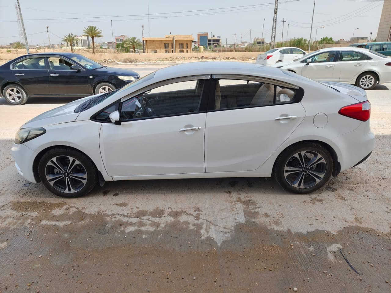سيراتو2016 اوتماتيك فول ماعدا الفتحة والبصمة
خليجي
مكفول كير وحدادية وكشر ماعدا اثر طابوكة بالبنيد
مقدار شبرين
تايرات جديد
دهن كير جديد
دهن محرك جديد
صيانة منظومة بنزين وبلكات ومجاول جديد
صيانة راديرات تبريد ومحرك جديد
فيتم بم جديد
جاهزة من كل شي
ماتصرف اي شي عليهه
بغداد سنوية لل2027
هزة جديد
باسمي مداور باي وقت
يعجبك
السعر 130
سيارة حلوة مال موظف ماشية 145 كيلو حقيقي
سبب البيع لشراء سيارة حديثة
والا السيارة حلوة وبالخير على اللي ياخذهه
***********. ابو محمد
