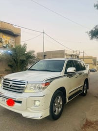 لاندكروز • ٢٠١٤ • ١٩٥ الف