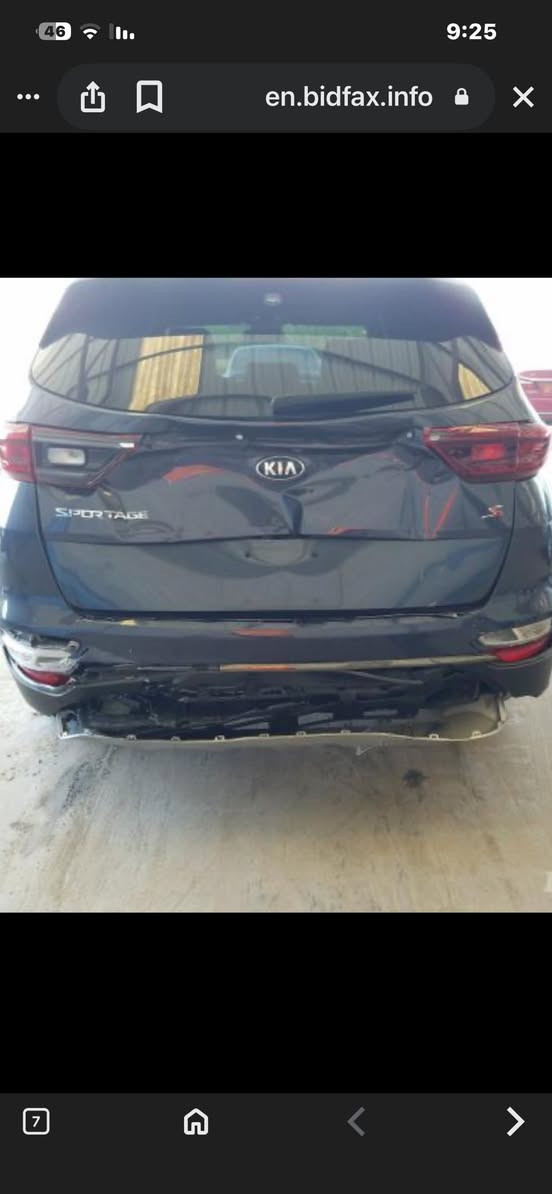 السلام عليكم
للبيع كيا سبورتج موديل 2020 لون ازرق متغير السيارة بسمي رقم بغداد وارد امريكي ضربته فقط الصندوق مواصفات s بدون فتحة ماشية 45 مري شفط رادارات جانبية كشنات جلد السعر 172 وبيه مجال ان شاء الله للاتصال *********** مكانه بغداد

