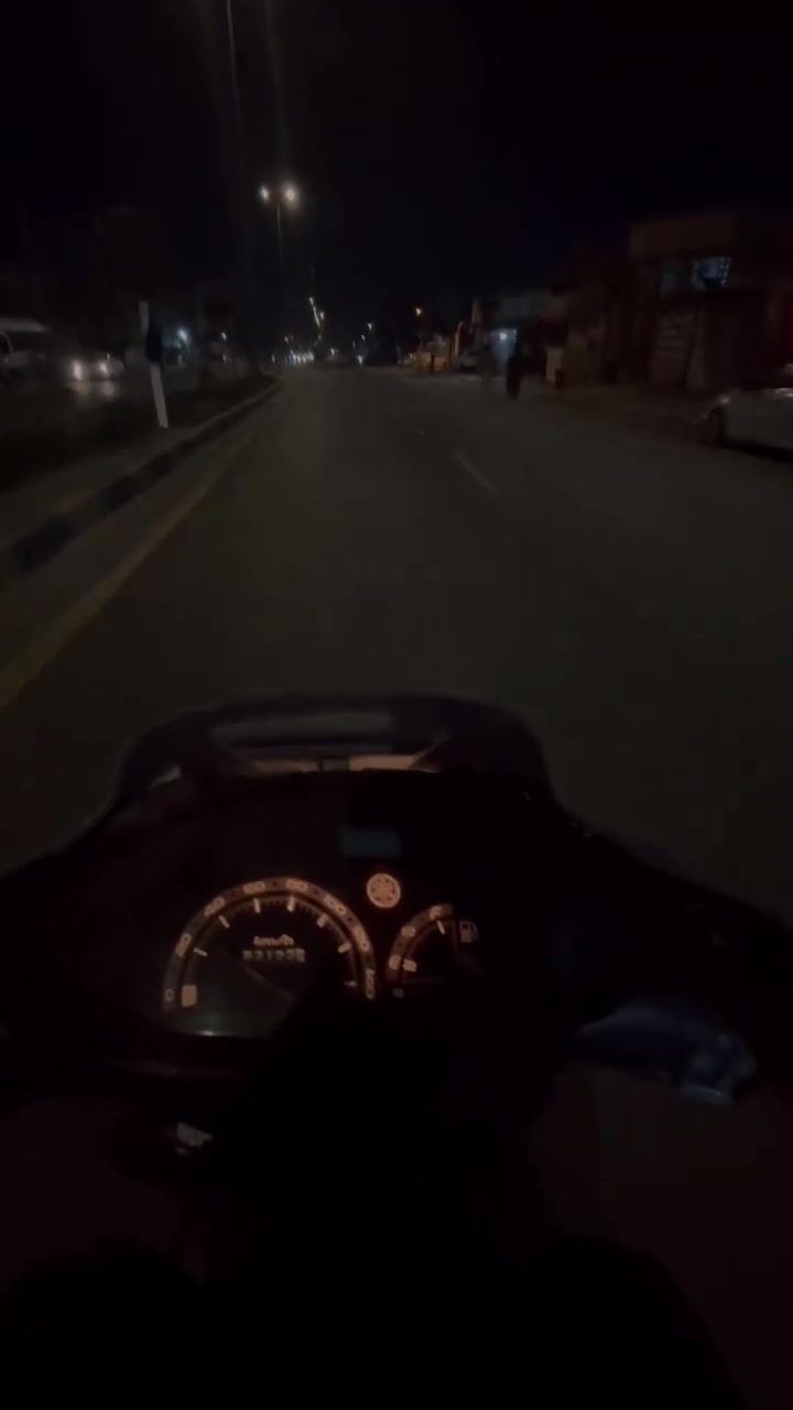🫡 السلام عليكم لبيع فراشه ياباني فحل مفتوح السعر 425الدراجه شلعه معدل حلو كلش الدراجه ناعمه 
***********واتساب فقط🥷🏻
