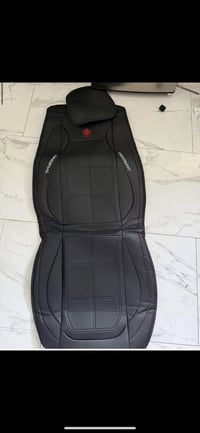 دوشمة سيارة • قاعدة رقم أمامي