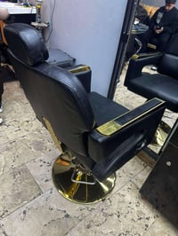 مرايه • كومدي • كرسي