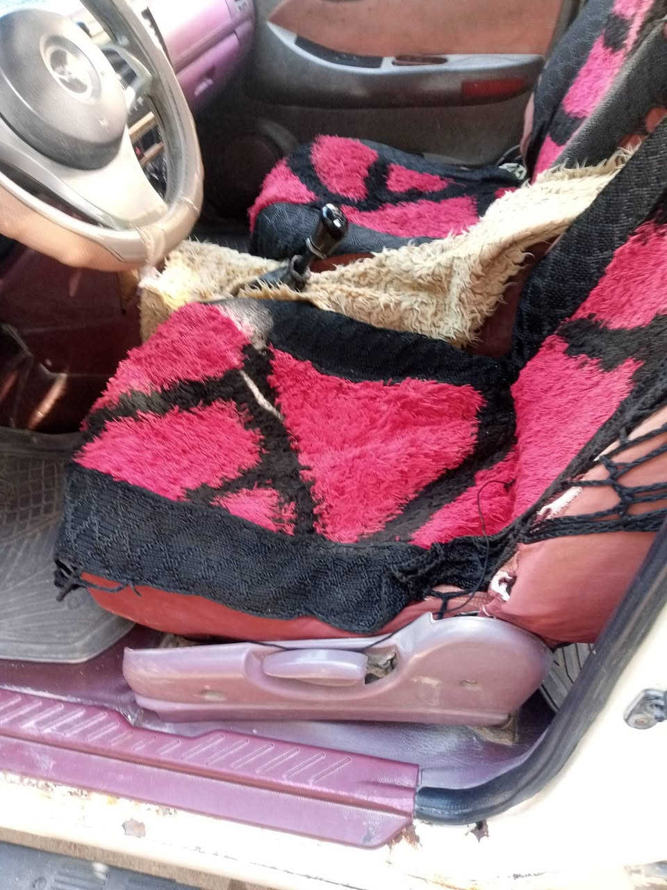 بيك اب شيري ٢٠١١قادسية على هل حال شوف بعينك سنوية صاقطة قبل سنة بسم اخوي مدوار ثاني يوم مكاني السماوة المجد مكلف بلنشر ***********صاحب السيارة السعر ٣٥ بيهة مجال
