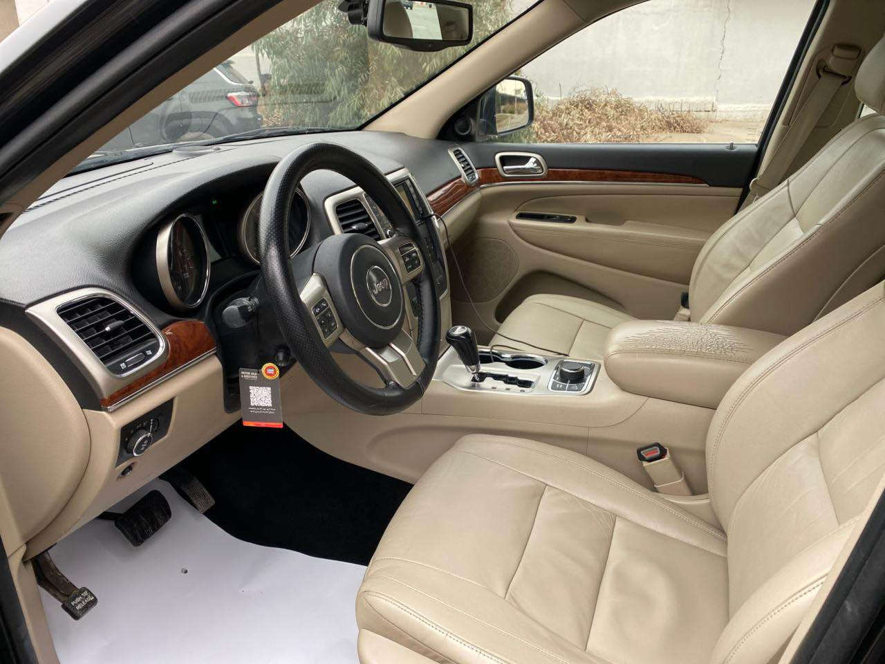 ⁨ ⁨ ⁨ ⁨ كوردى / عربي
درووستکراوی : Jeep Grand Cherocke
مۆدێل:Lmitid
ساڵ :2011
بزوێنەر :V6
بگۆری بزوێنه‌ر : AUTOMATIC
سوتەمەنی : بنزين
دۆخ : خليجى كلين تايتل
 رۆشتوو : ١٤٠ميل
ـــــــــــــــــــــــــــــــــــــــــــــ
النوع :Jeep  Grand Cherocke
الموديل :Lmitid
سنة الصنع : 2011
المحرك :  V6
ناقل الحركة : AUTOMATIC
نوع الوقود : بنزين
الحالة :خليجى كلين تايتل
عدد الأميال :١٤٠ميل
‌‌‏ Zauto
‏‌‌‌‌‌‎📱 للاستفسار يسعدنا تواصلكم معنا على الأرقام التالية
‏‌‌‌‌‌‎📱بۆ زانیاریی زیاتر خۆشحال دەبین بە پەیوەندیتان بە ژمارەکانی
*********** أربيل, العراق
