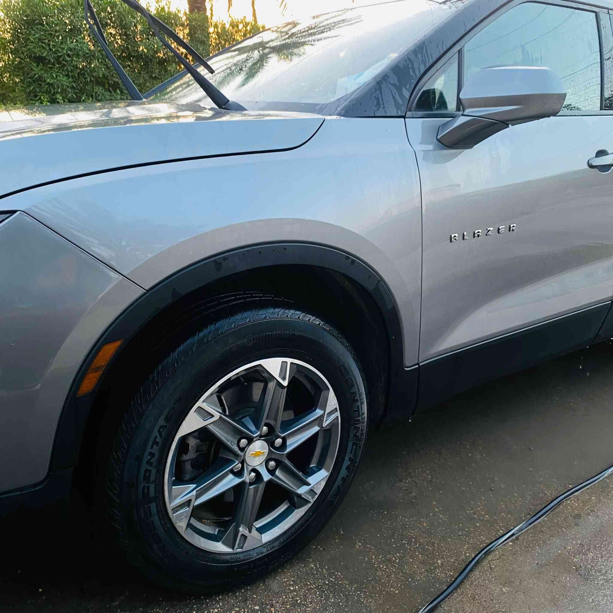 اعاده نشر بسبب الوعود الكاذبه اخوان منشور ما احذف لتكلي احذف جايك ب الطريق 

السلام عليكم 
شفروليه بلايزر 2023 رقم اربيل باسمي تحويل ثاني يوم ماشيه 20 الف ميل جديده ب معنى الكلمة حادثه بدايه البنيد صبغ فقط بدون شواصي بدون دواخل كير ومكينه مكفول السعر 195 وبيها مجال بسيط 
للاستفسار 
متواجد واتساب 
*********** بغداد, العراق
