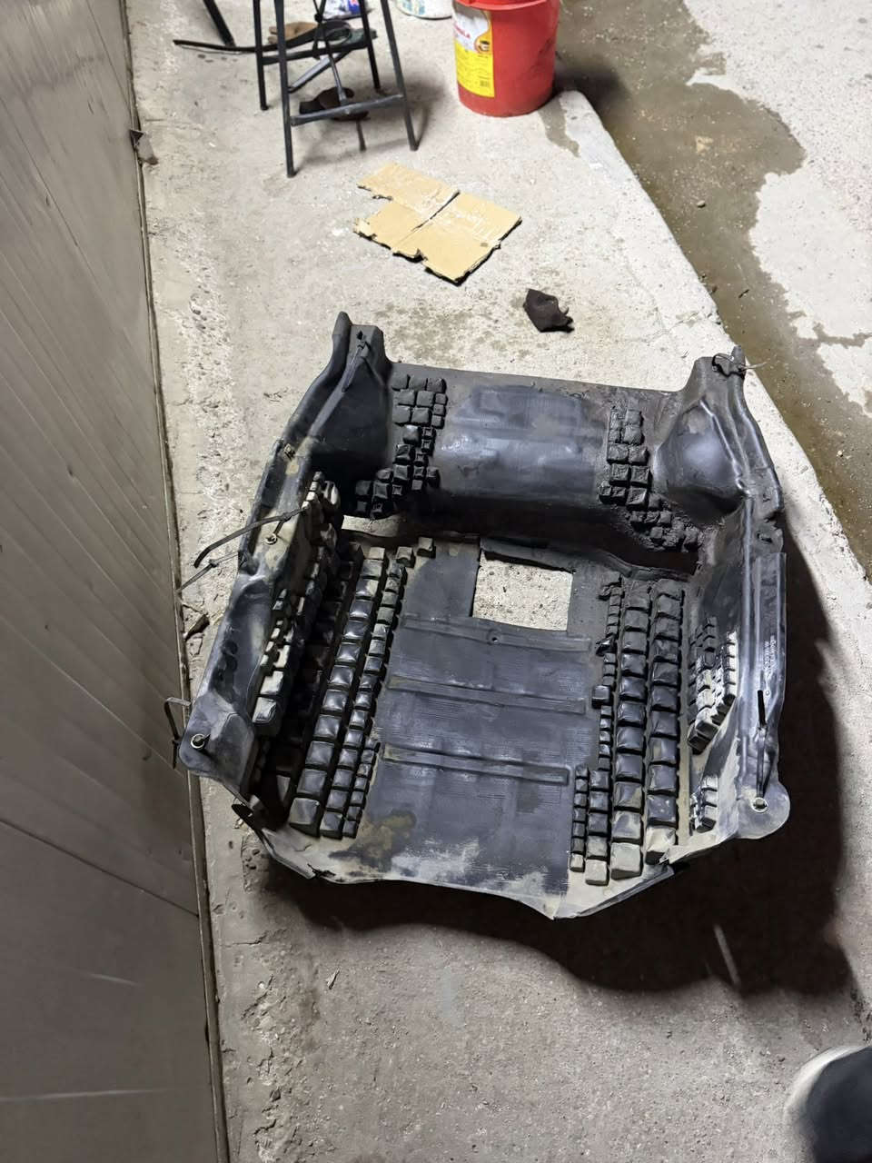 حاضن مال اتيكو مال مكينة للبيع العنوان بغداد الحبيبية ***********
