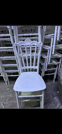 يوجد تاجير  كراسي  وطبلات وديجي وميوزه رقم الهاتف 07764102964 تاجير لك...