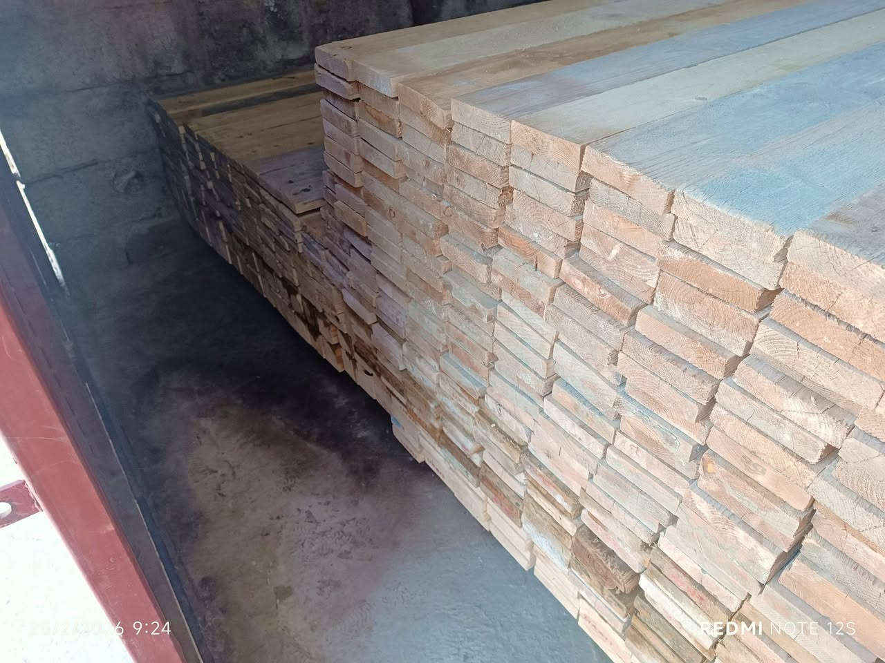 525لوحة 4متر 
300لوحة دكة وحده نضيف لوزه
225لوحة مستخدم اكثر من مرة ...

عنوان .ديالى ...خانقين .
***********
مكلف بالنشر.
