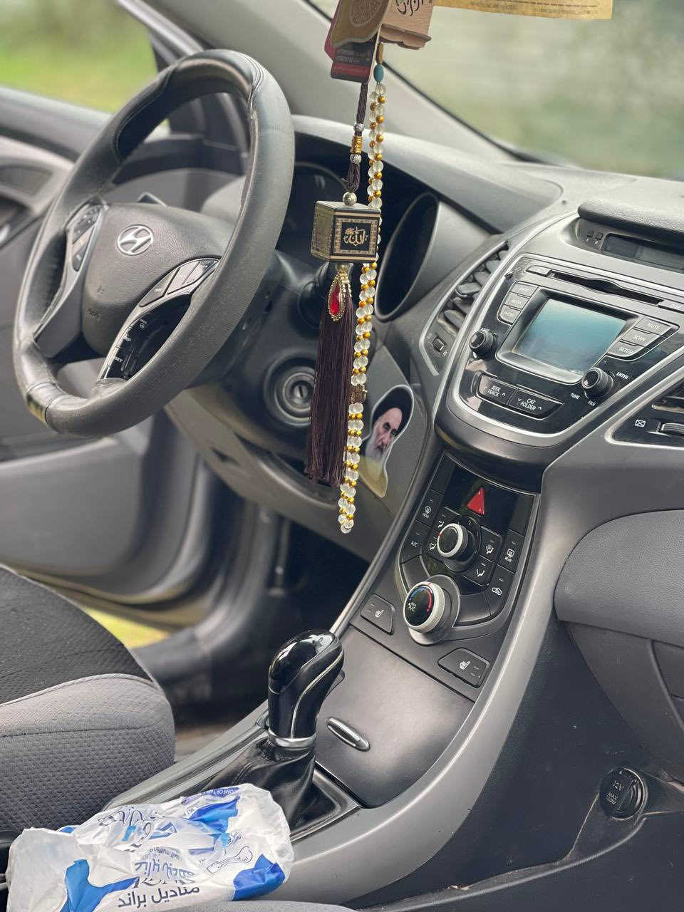 السلام عليكم

متوفر النترا للبيع موديل 2015

وارد أمريكي 

الضرر 3قطع صبغ أبيعك حزام بس هيه اقل الحزام

السعر103وبيه مجال

العنوان بابل المحاويل 

الرقم ***********
