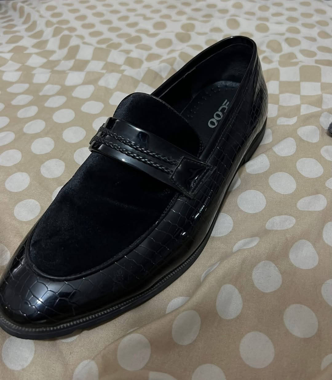 السلام عليكم طلعلي قاط توكسيدو بل امزون وحذاء توكسيدو القاط طلع سعره ب 200الف أبيعه ب70والحذاء طلع ب60ابيعة ب30


**إذا كنت صاحب هذا الإعلان وتريد حذفه لأي سبب، رجاءا أرسل رسالة إلى الدعم الفني**