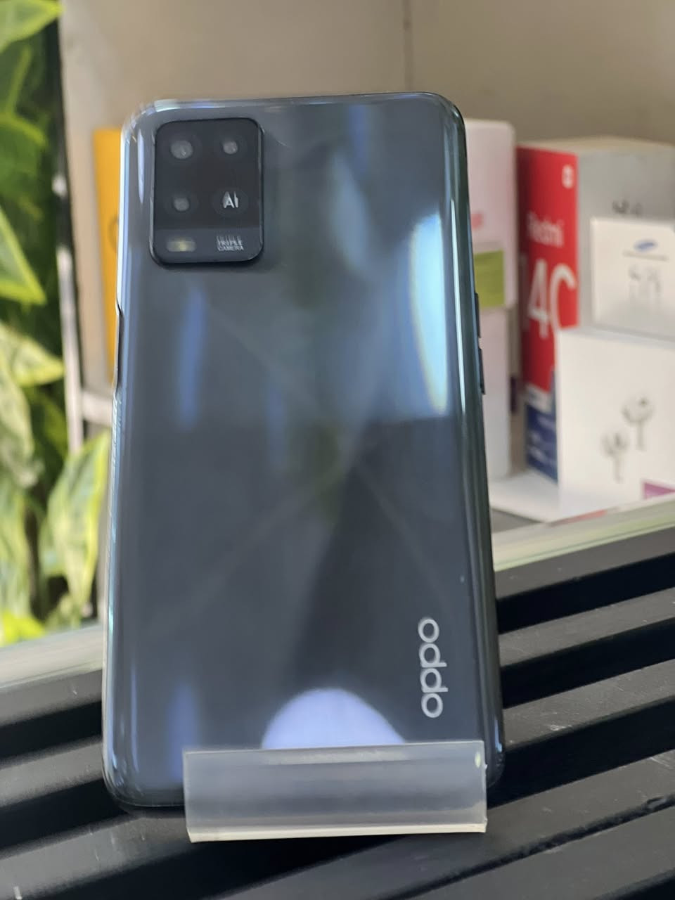 Oppo A54  الجهاز مفووول نظافه شوفه عينكم الجهاز ذاكرته 128 غني عن التعريف بقوته تكدرون تبحثون عنه وتشوفو الجهاز ب 75 الف لان مشكلته بصمه ما تشتغل روح شوف الجديد مالته بيش جاي يبيعو انطي الك بدون كارتونه مكاني بغداد - حي اور - ام الكبر والغزلان 
***********. واتساب موجود
