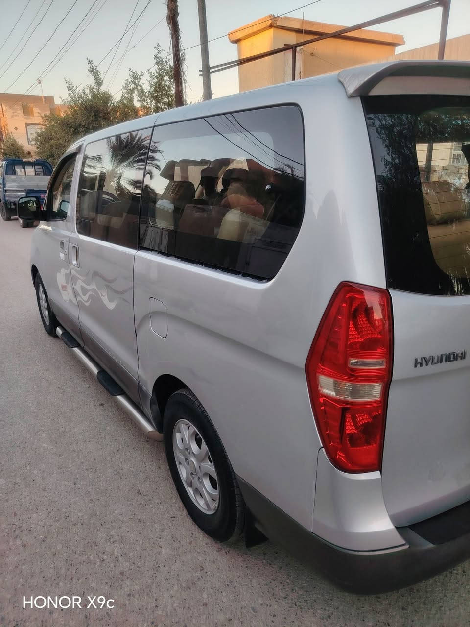 سلام عليكم البيع ستاركس مديل 2009 مكفوله كفاله عامه رقم قادسيه سنويه 2028السياره تخم تاير حداديه جديده تبريد ثلج السياره جاهزه مابيه نقص برغي اسعر خاص وهذه رقمي ***********
