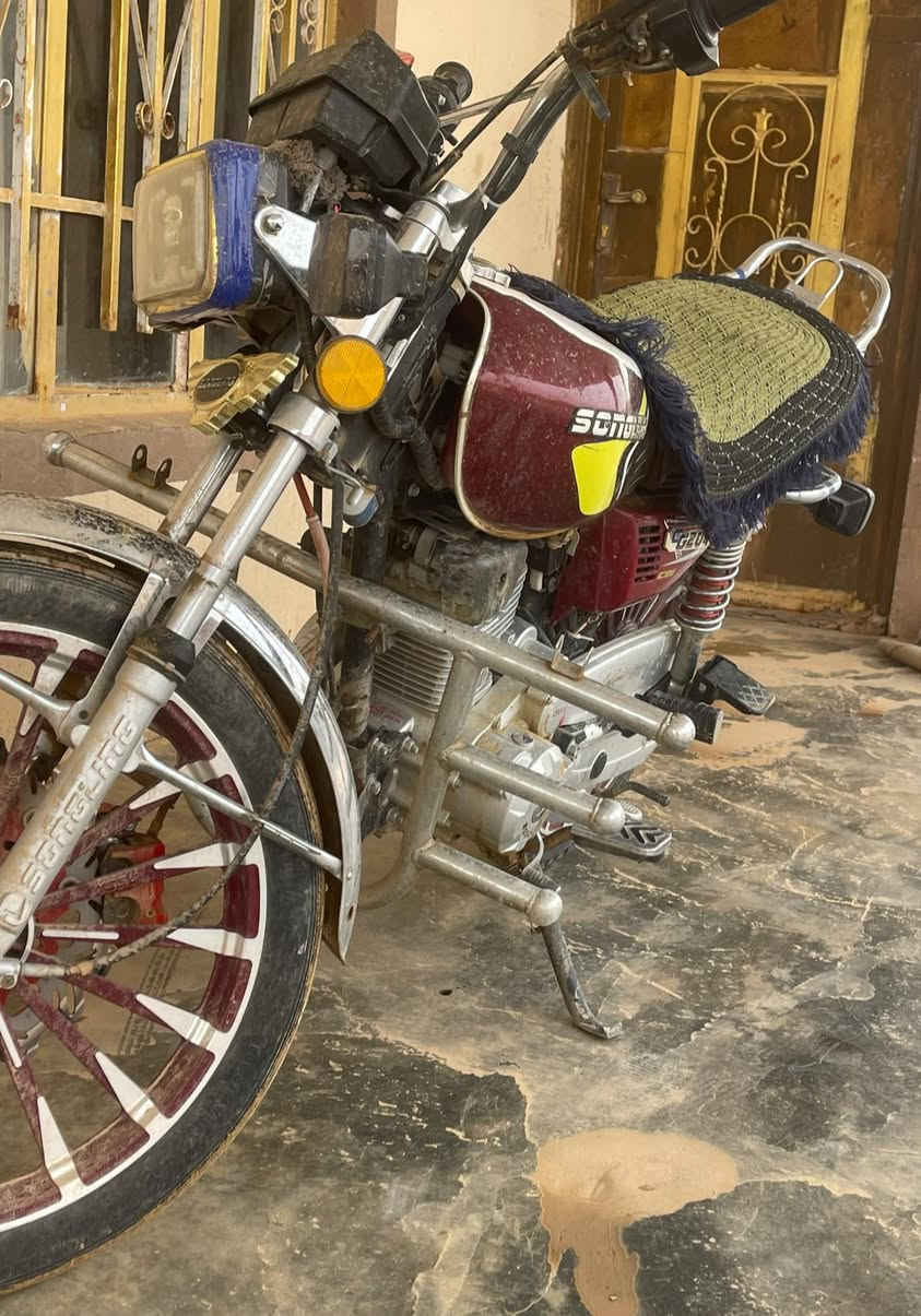 #دراجه_سيفان_لبيع_موديل25_مابيه نقص سعر690وبيه -مجال_***********
