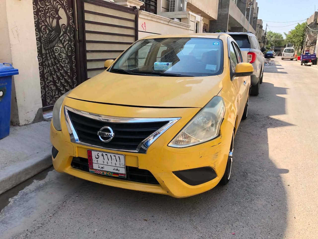 السلام عليكم للبيع نيسان سني هندي 2020  صفره  محرك جديد كير اوتو نضيف صدر نضيف تبريد ثلج  رقم بغداد بسمي مصفره هيئه وغرامات دواخلها نضيفه بيه جاملغ مبدل امامي بدون دواخل بيه طخه بالجاملغ الخلفي  السعر 93 وبيها مجال عنوان السياره بغداد الدوره *********** بغداد, العراق
