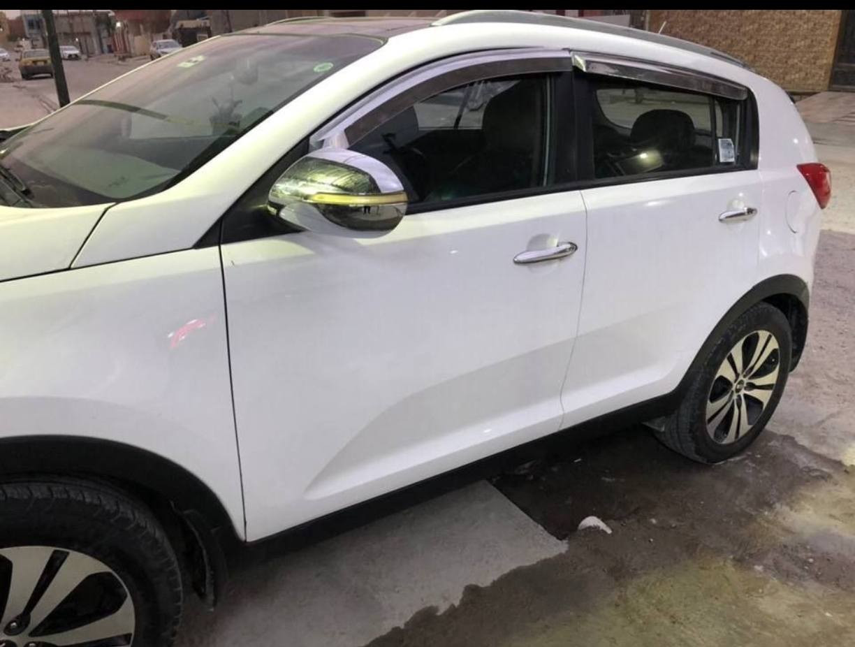 سلام عليكم كيا سبورتج موديل 2012
بيهه صبغ مقدمة البنيد ربع البنيد وبارد بلجنطه وشخط صغير بلباب الي خلف السكن السياره فقط المكينه مالتهه عين وحده لطشت الي جناي يغير مكينتهه افضل سعر ١١٥ وبي مجال
***********
حاليا رقم جديد
