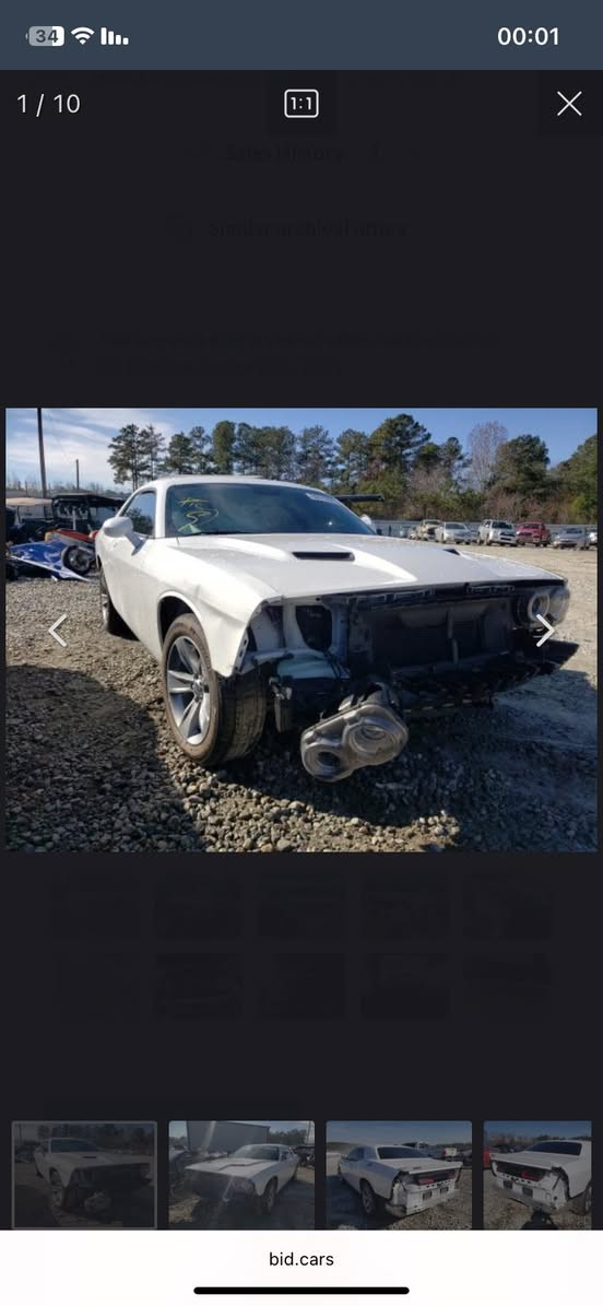 دودج تشالنجر ( جالنجر)
الفئه: sxt
مديل:2019
محرك :3.6 (6سلندر)
ماشیه:153 الف كم 
ايرباك كشن راجع سيستم 
المواصفات: شاشه وسط،
كشن سايق كهربائي،
تحكمات ستيرن
تبريد قطعتين 
تشغيل عن بعد 
دگمه سبورت 
مانع انزلاق
 السياره تدعم ميزة كار بلي 
الدعاميات معدله srt 2019 
وايد بدي مضاف اله لزگ
بدون صبغ ( كلين تايتل)
تحويل بنفس اليوم السياره باسمي 
السعر :30 مليون عراقي 
للاستفسار الرجاء التواصل على الرقم :
‏‭+964 771 736 4331‬
