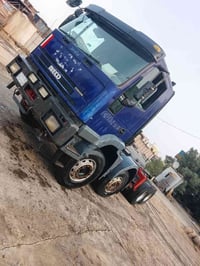 ايفيكو • قلاب ٢٠٠٤ • جهاز رفع حاويات