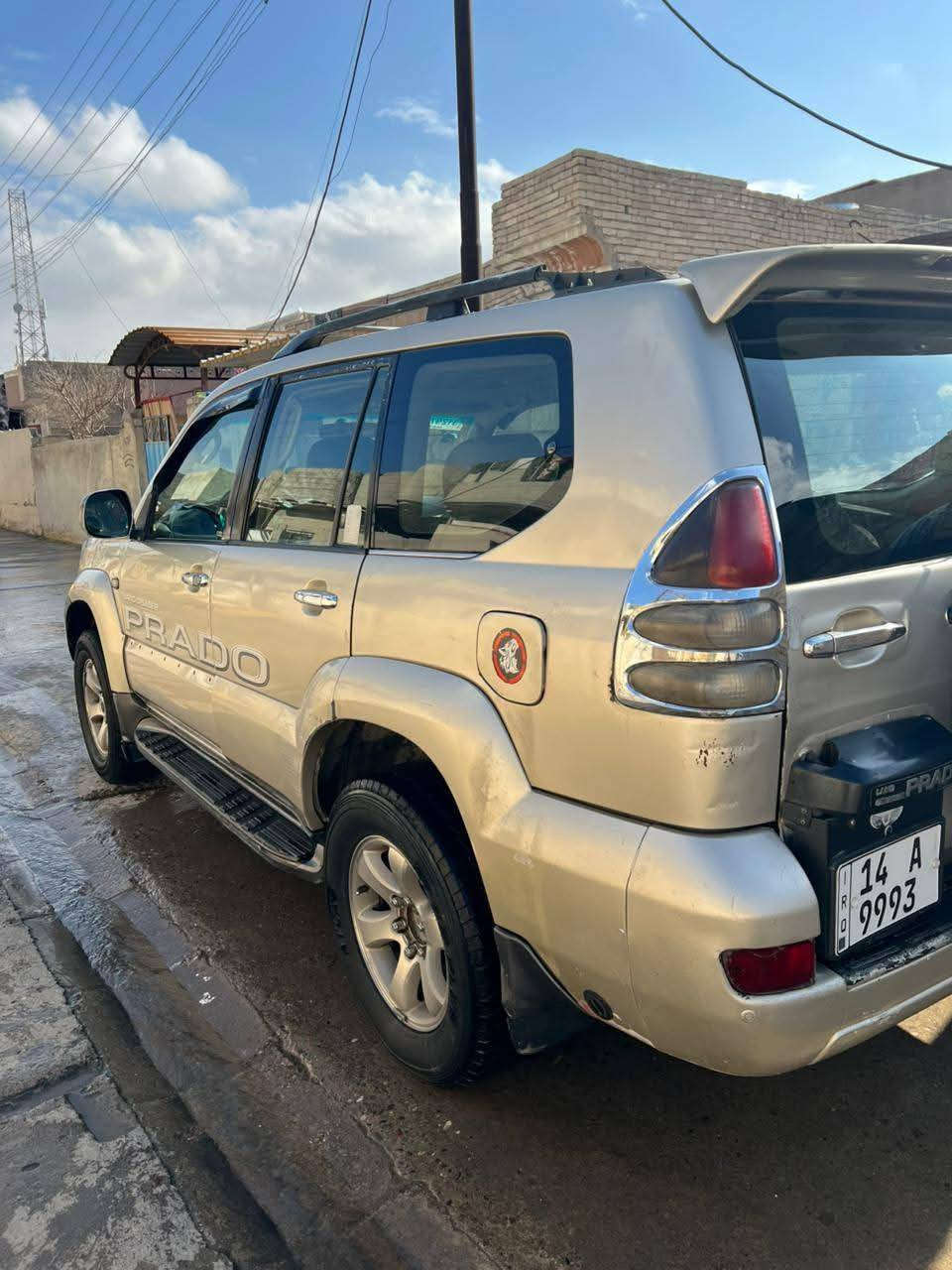 السعر 78 وبيها مجال مكاني موصل 
برادو 2006 v6 سلندر 
رقم دولي مميز تحويل وين ماتريد
تاكيه ع صفحه صبغ عام 
داخل صاج شاشه بلازمه
دبل تانك
ي بانزين بلادي 
منضومة غاز بيها
كشنات كهربائي وهيترات تدفئه
محرك وكير نضاف 
قفل مركزي
طخم امامي جديد 
بور جديد  
سياره يعوزها مصرف
سعرها78وبيها مجال 
استفتسار ***********
