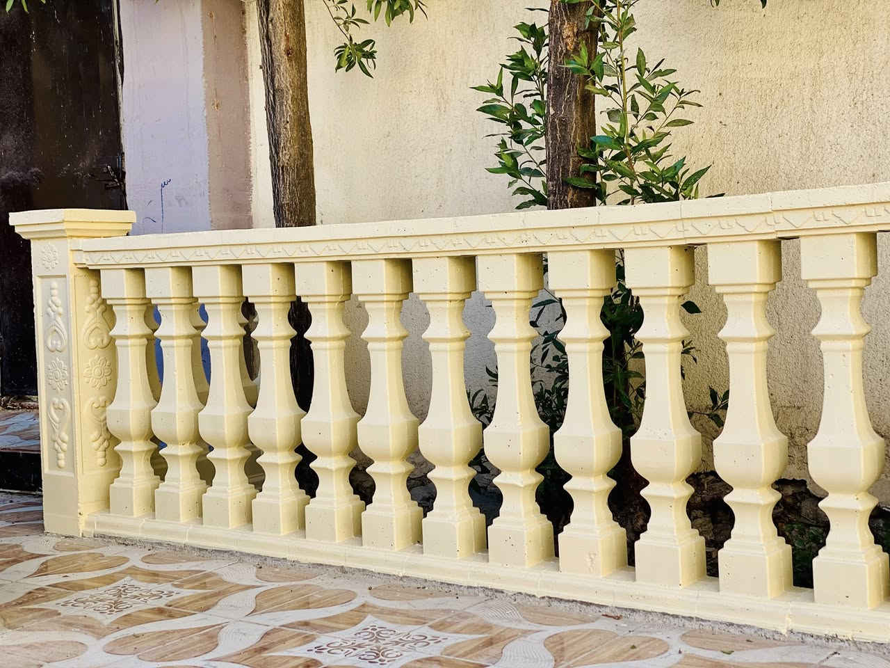 السلام عليكم
مستعدون لعمل محجرات الحدائق كافة والمنتزهات والجلسات العربية 
محجر روماني الشكل الحديث 
#للتواصل ***********
او مراسلة الصفحة
