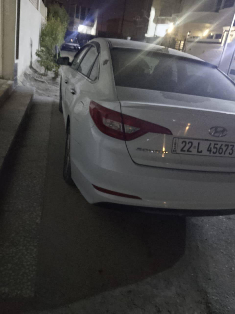 ٢٠١٧ أمريكي بيها ٣قطع سياره جديده تحكم استيرن تبريد شغال 
بيها تكشير *********** مكاني فلوجه سعر ١١٥
