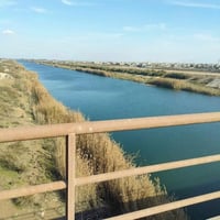 ✨ دونم جاهز اليوم… تبني وتسكن فوراً ✨ مناسب مزرعة / فلة / شاليه 🌿🏡 📐 ا...