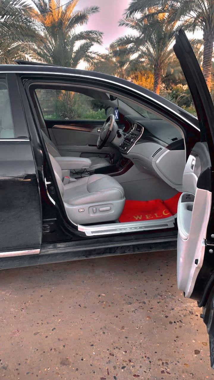 سلام عليكم للبيع افلون 2012 وارد امريكي أدوات ادوات
ماشيه 115 مايل فول مواصفات للأخير
مكان السياره الانبار الكرمه
السعر 125 وبيهه مجال
***********
