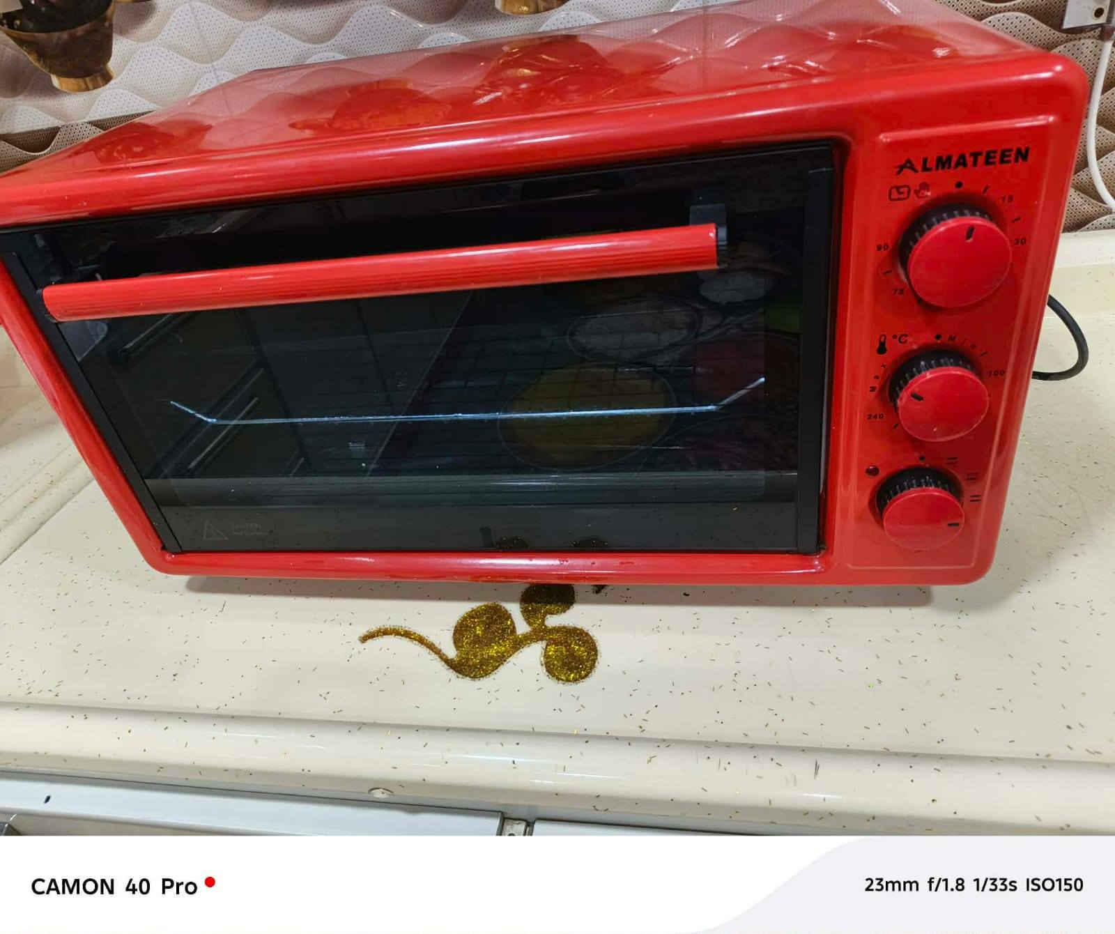 سلام عليكم اوفن المتين للبيع جديد استخدام مره وحده السعر 45وبي مجال قليل ***********
