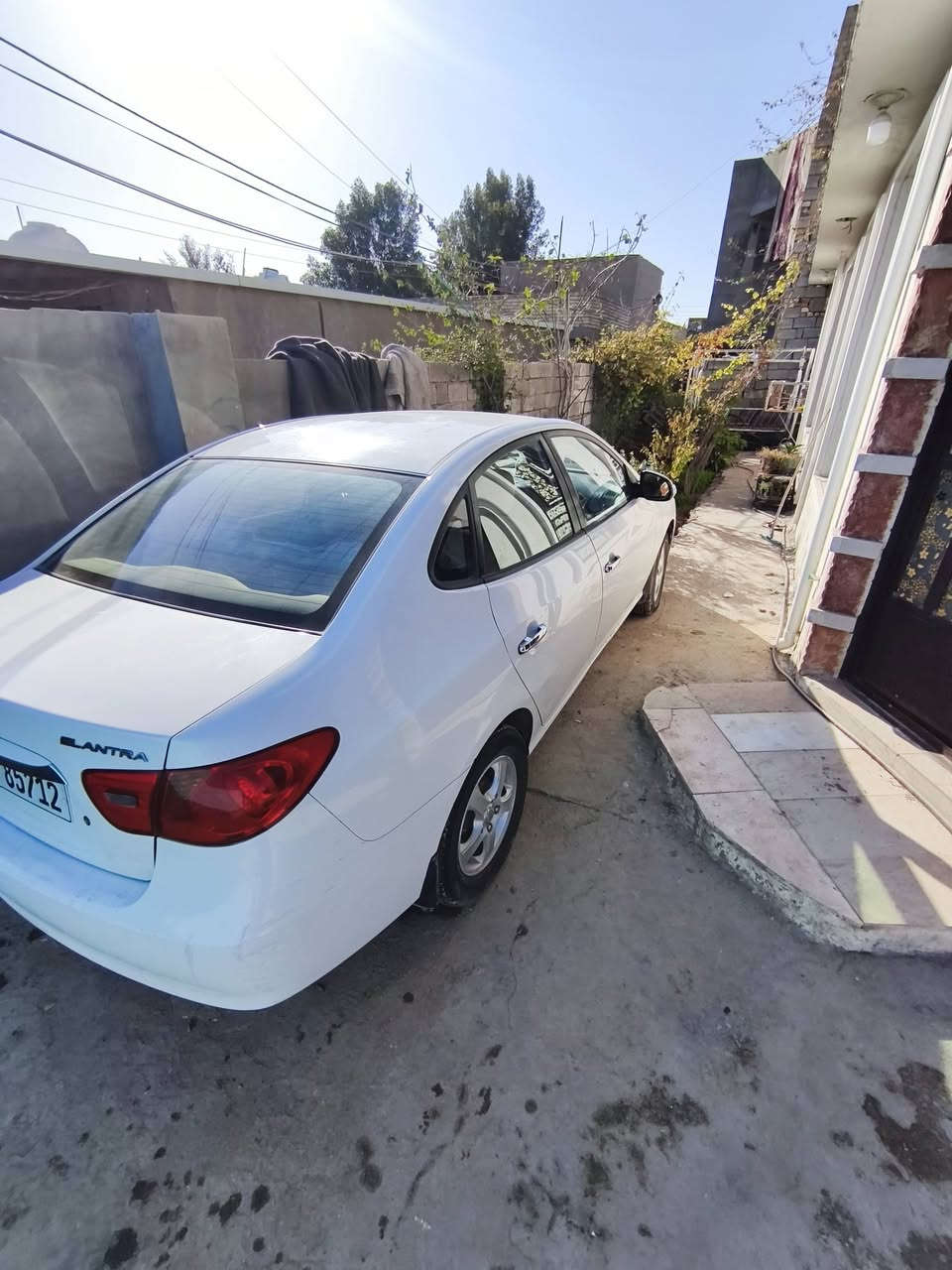 السلام عليكم النترا موديل2011 للبيع مكفوله من الضربه ماعده شبر بارد بل جاملق عكس السايق كير ومحرك مكفولا 
رقم جديد بغداد حداديه تخم تاير كله جديد  السعر 120$ الإستفسار ***********
