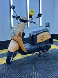 دراجة للبيع لتصال 07783147478