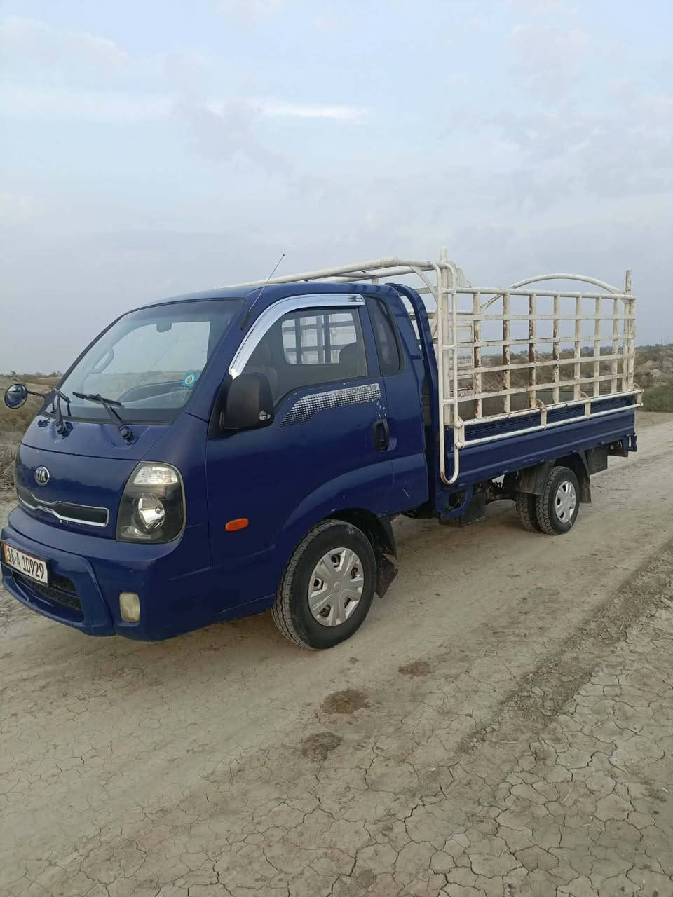 سلام عليكم كيا حمل مسكر 2014مجول مكفولةكفاله عامه رقم بابل بسمي السعر 105وبيه مجال مكان السياره حله بابل النيل ***********
