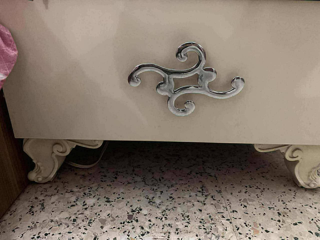 غرفه تركي 6 قطع سعر 250 عنوان زيونه


**إذا كنت صاحب هذا الإعلان وتريد حذفه لأي سبب، رجاءا أرسل رسالة إلى الدعم الفني**