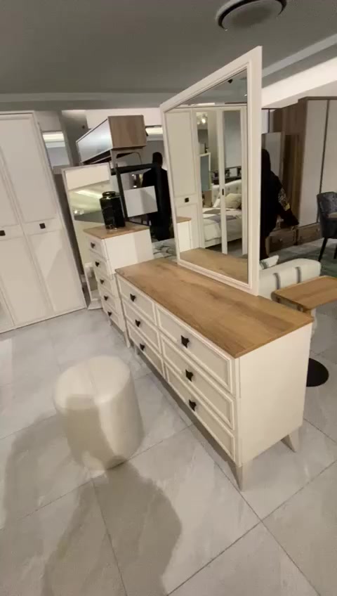 من ايدل تركي نظيف جدا غير مستعملة 

مليون و٧٠٠


**إذا كنت صاحب هذا الإعلان وتريد حذفه لأي سبب، رجاءا أرسل رسالة إلى الدعم الفني**