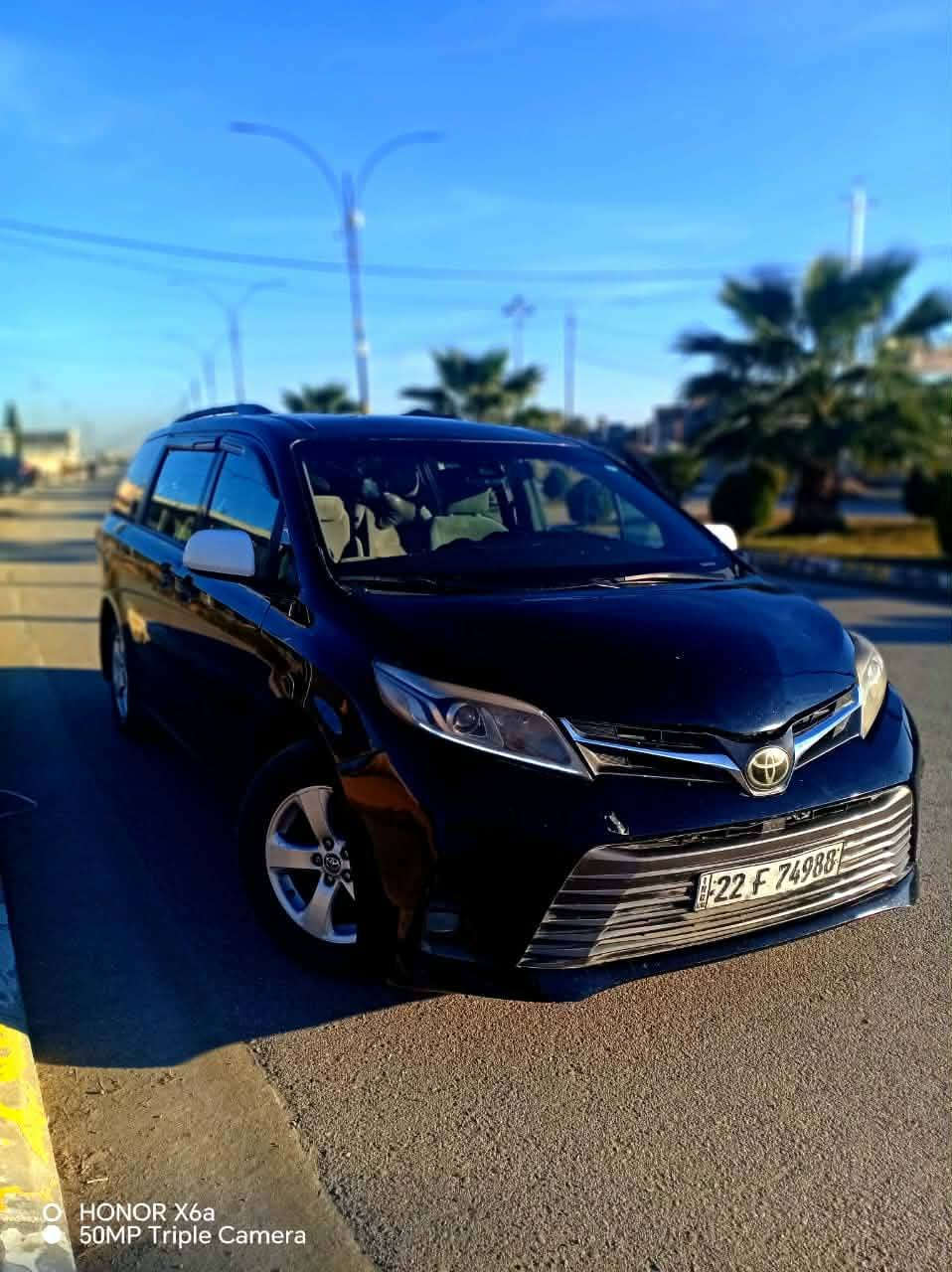 سينا 19
تيوتا سينا الون اسود
صبغ 4قطع
نص فول Le السعر 185  بيها مجال 
***********
