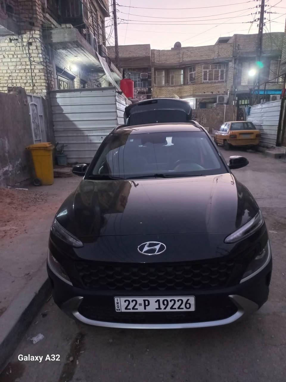 كونا ٢٣ للبيع او مراوس رقم اربيل دخول جديد بصمة وبصمة أبواب 
مكينة ٢٠٠٠
حساسات جانبية كشن سايق كهرباء 
مكان بغداد ماشية ٦٧ ميل
٣انظمة 
***********
