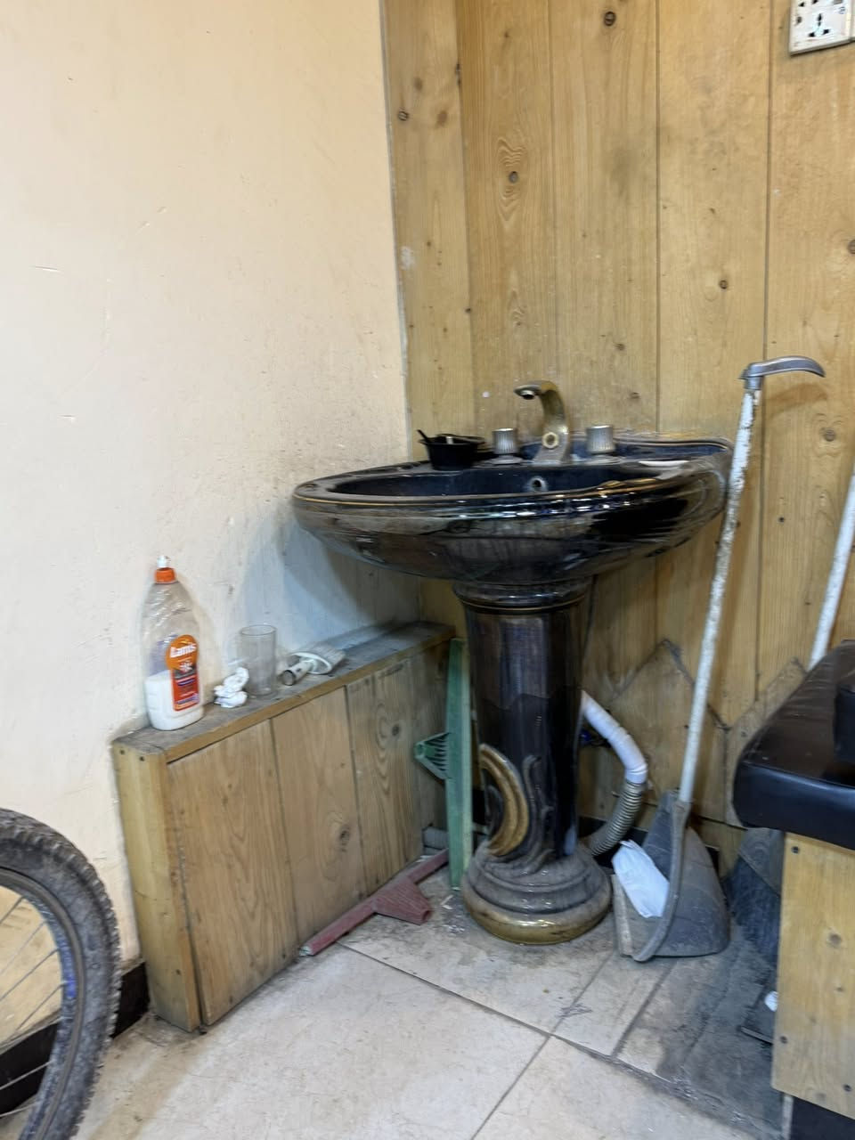 للبيع ***********
