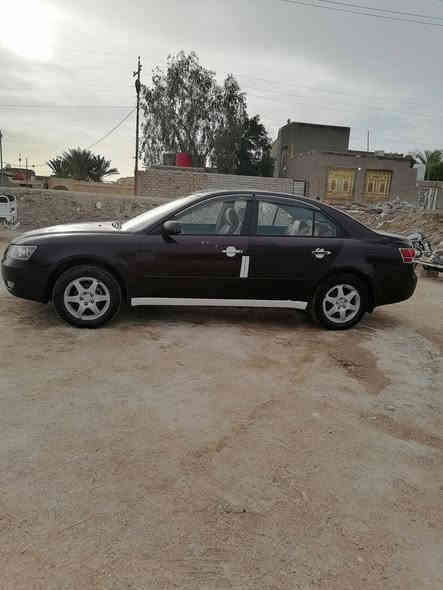 سلام عليكم سوناته 2007 خليجي بيه رشه مال خليج جاملغ وباب ماعابرات محرك 2400 كير حداديه تخم تاير تبريد على شرط رقم مثنى مميز بسمي مداور ثاني يوم سعر 95 وبيه مجال وهاذا رقم تلفون *********** وشراي بي خير ويدلل
