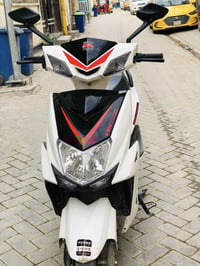 دراجه سكنس شحن للبيع  دراجه نضيفه وجديده  بصمتين سويجين  تشتغل عن بعد ...