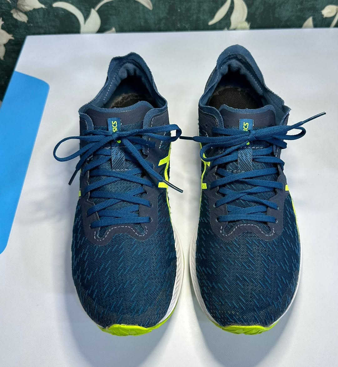 ازكس قياس 42
القدم 26.5
السعر 25


**إذا كنت صاحب هذا الإعلان وتريد حذفه لأي سبب، رجاءا أرسل رسالة إلى الدعم الفني**