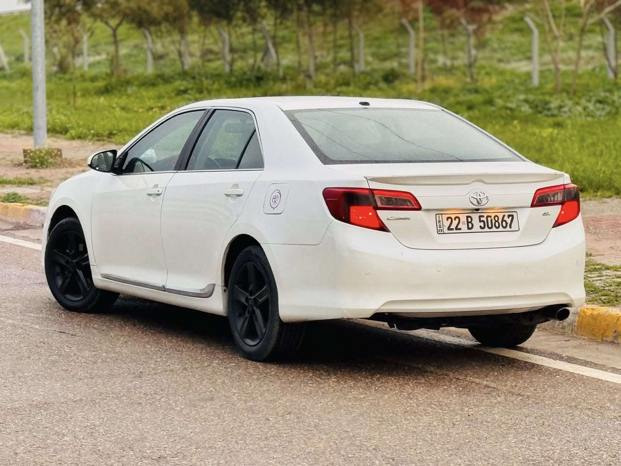 2013 خليجي سياره جديده داخل عسلي قطعتين صبغ بدون دواخل سعر 122 مكان السياره كركوك ***********
