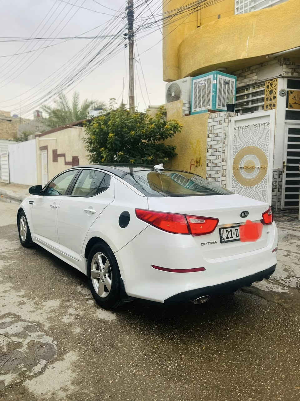 سلام عليكم للبيع أوبتيما موديل 15 وارد أمريكي بدون حادث كلين ماشية 150 السيارة جديدة هنا صار بية صبغ 4 قطع بدون دواخل بس اني ابيع حزام علمود ماتعبك محرك مامفتوح كير حدادية جديدة بل نسبة للقمارة فابلون جمالية مكاني كربلاء السعر 98 الشراي يتصل وبي خير ***********
